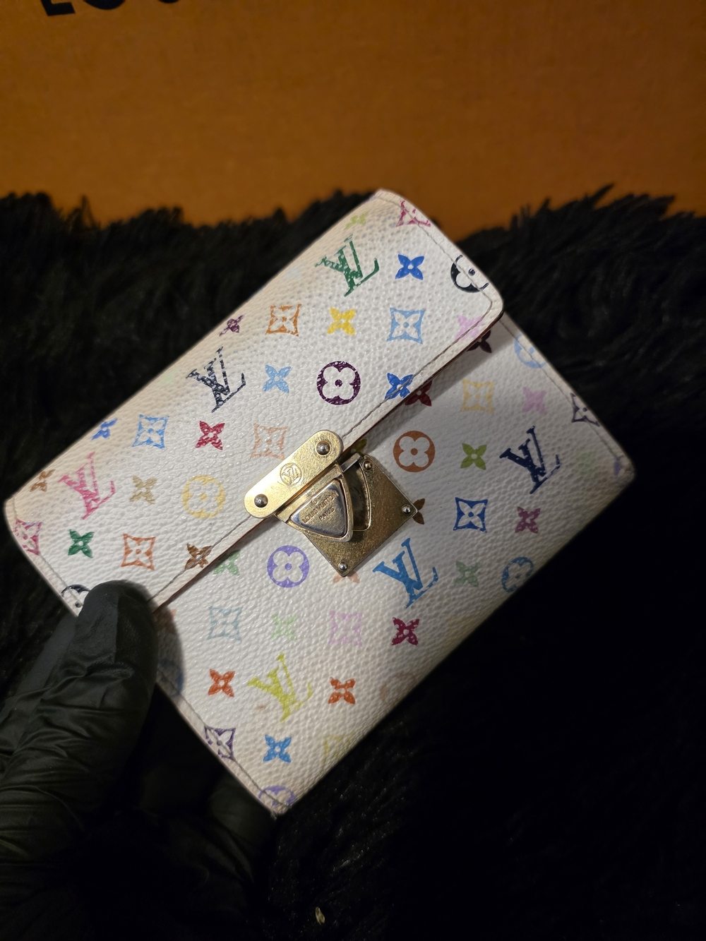 Authentic Louis Vuitton White Multicolor Monogram Wallet - Picture 2 of 16